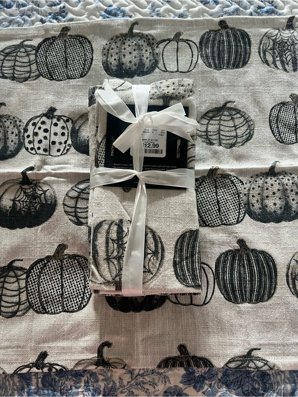 Cynthia Rowley Pumpkin Print Napkins in Beige and Black (Set of 6)
